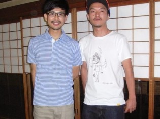 右がJAMMINの西田太一代表。左はイベント主催者の田村篤史氏